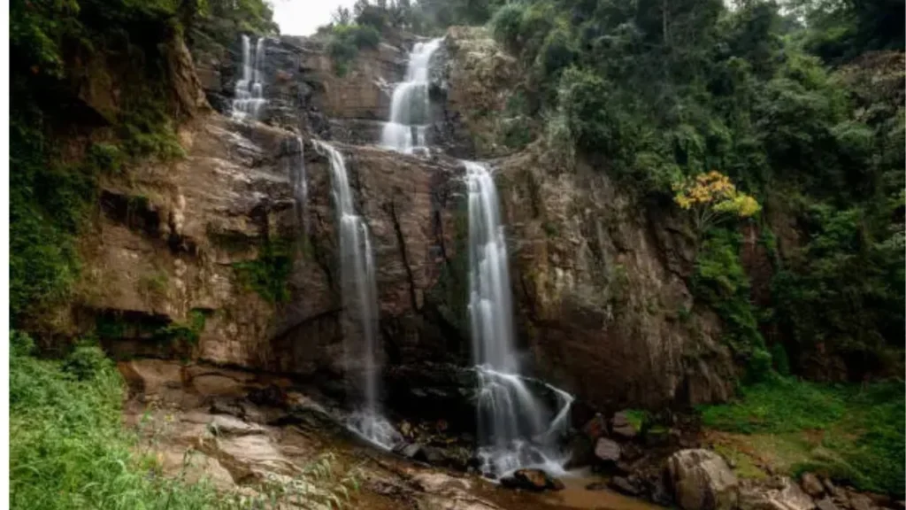 Close up of the unique Y-shaped water flow of Ramboda Falls